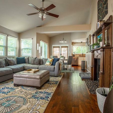 Comfortable, Family And Business Friendly 2Bd/2Ba House In North Austin Eksteriør bilde