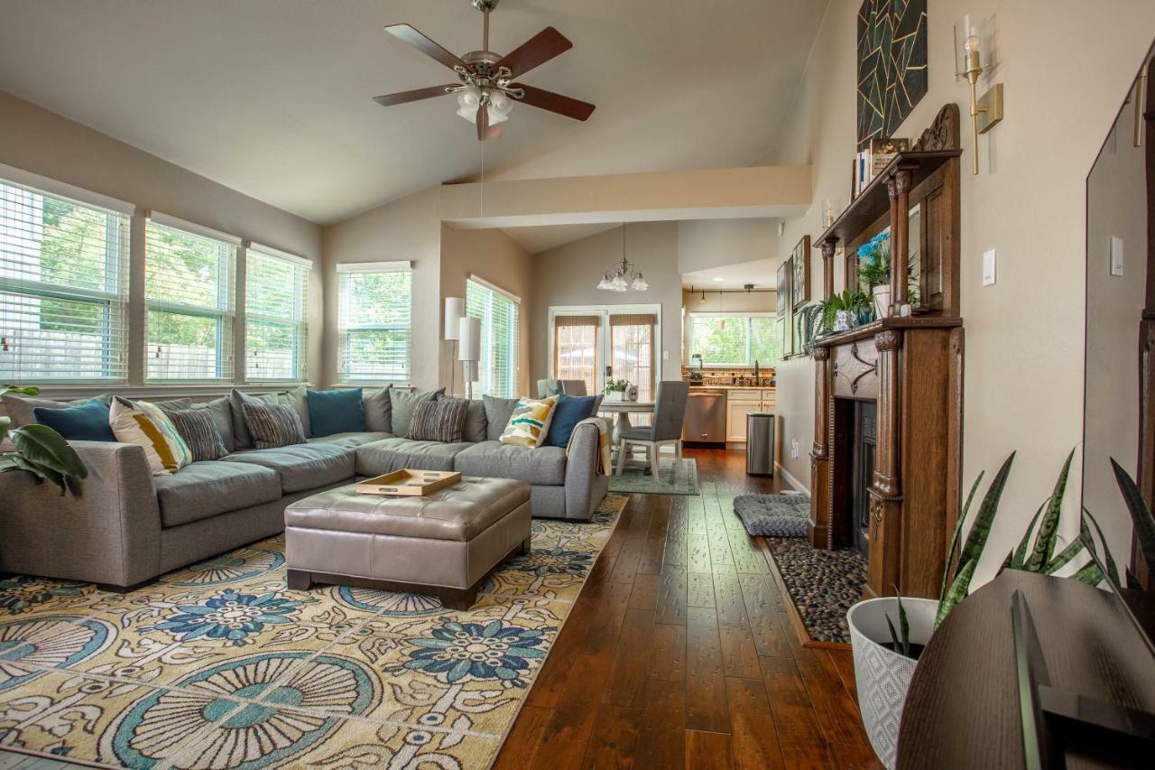 Comfortable, Family And Business Friendly 2Bd/2Ba House In North Austin Eksteriør bilde
