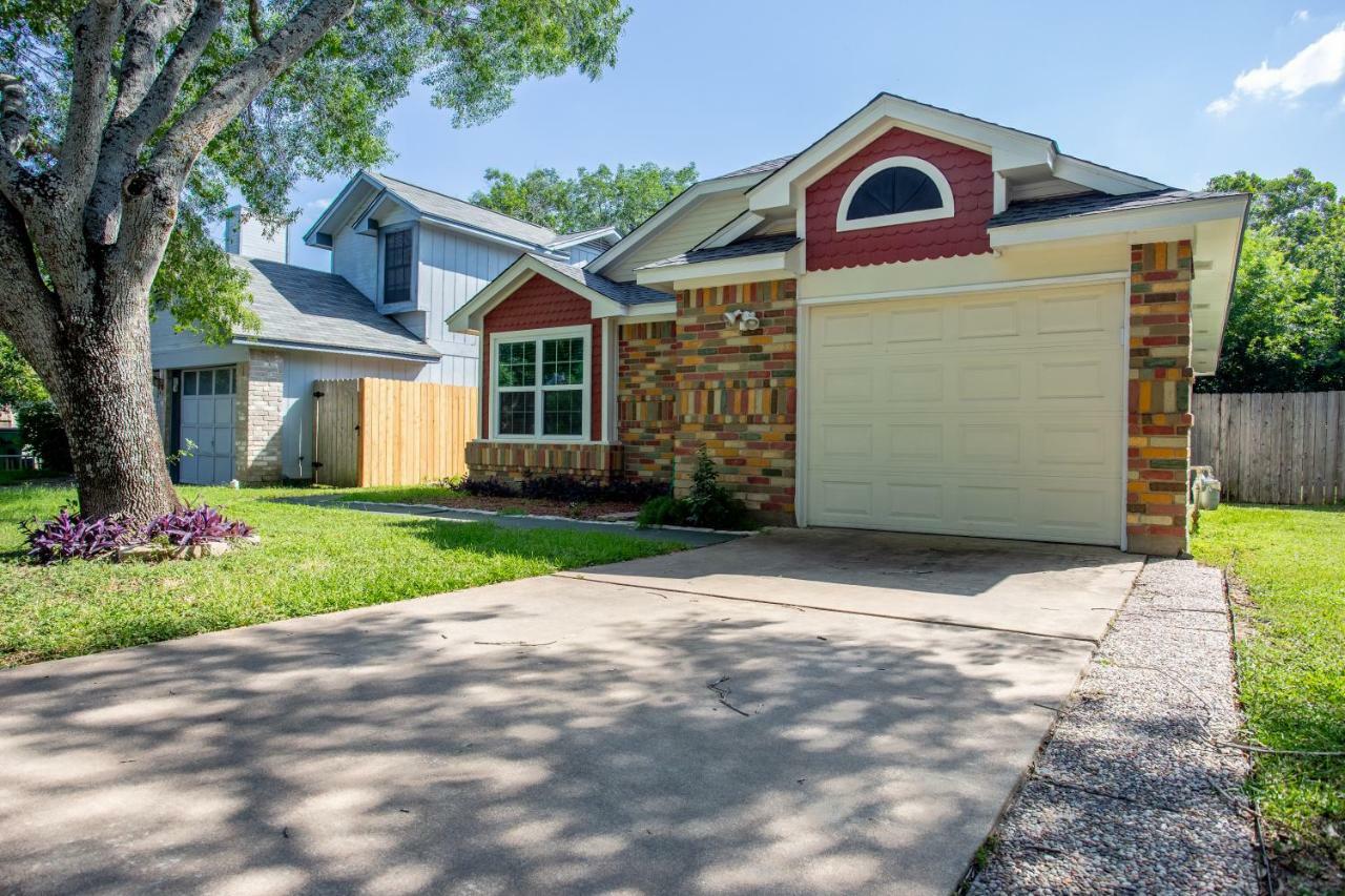 Comfortable, Family And Business Friendly 2Bd/2Ba House In North Austin Eksteriør bilde